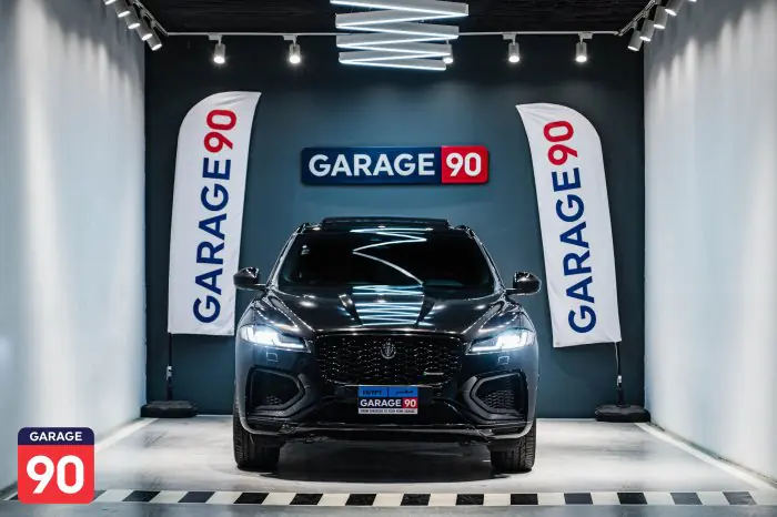 Jaguar F-PACE 2023