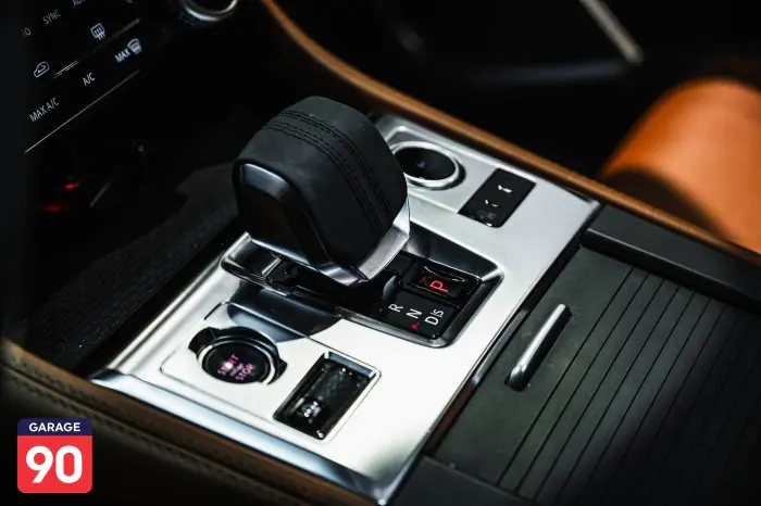 Jaguar F-PACE 2023 - صورة 12