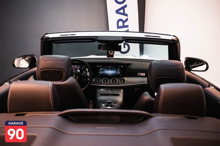 Mercedes-Benz E200 2022 - صورة 16