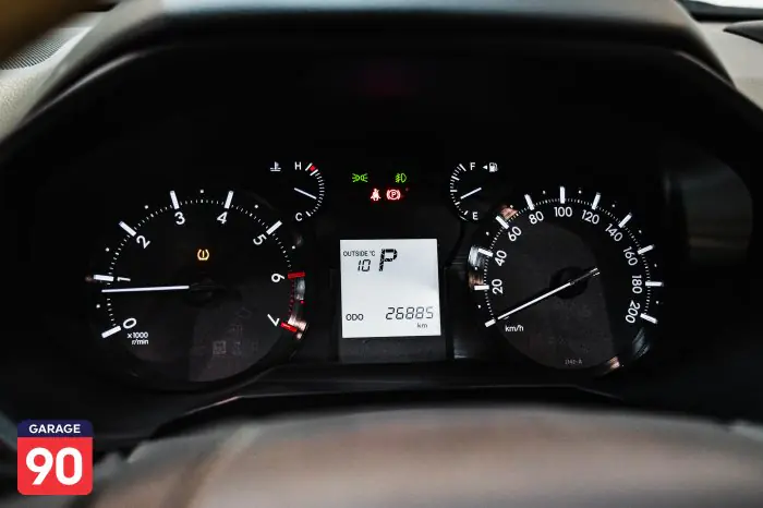 Toyota prado 2023 - صورة 10