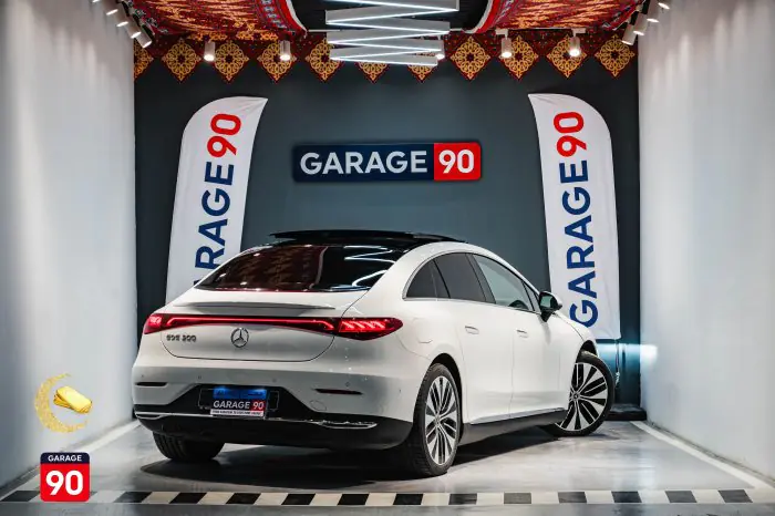 Mercedes-Benz Eqe300 2023 - صورة 6