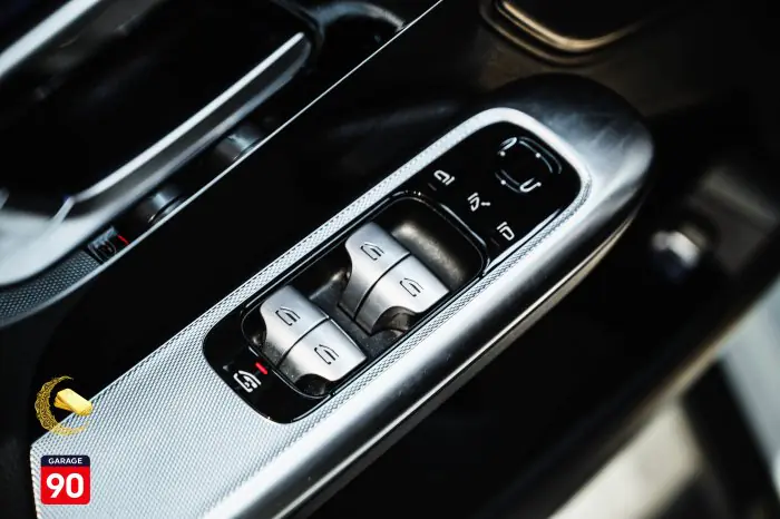 Mercedes-Benz Eqe300 2023 - صورة 14