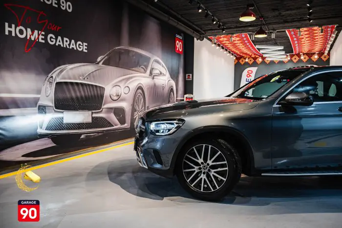 Mercedes-Benz GLC300 2020 - صورة 10