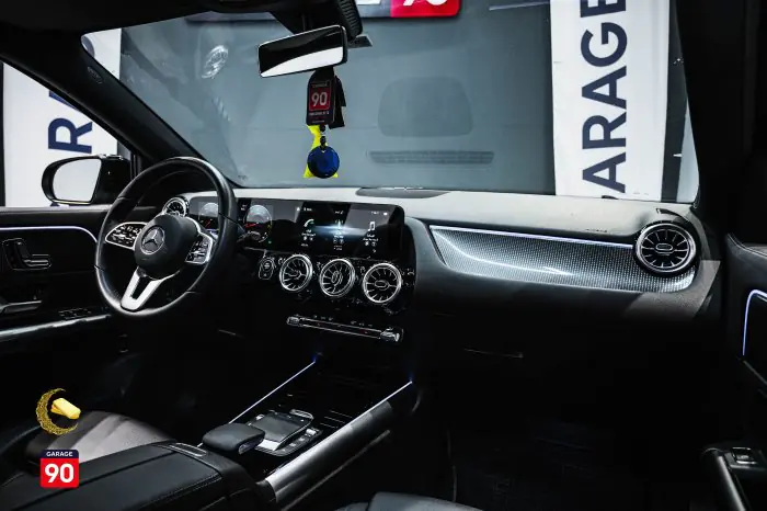 Mercedes-Benz GLA200 2022 - صورة 16