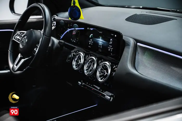 Mercedes-Benz GLA200 2022 - صورة 19
