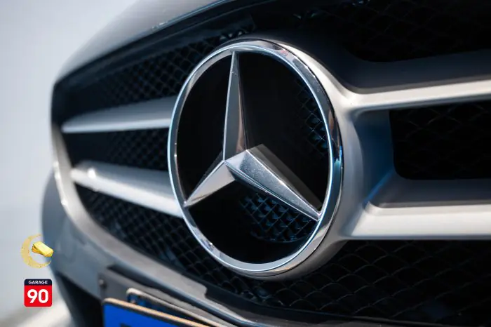 Mercedes-Benz C180 2018 - صورة 10
