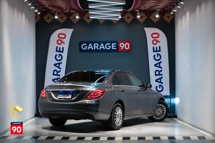 Mercedes-Benz C180 2018 - صورة 5