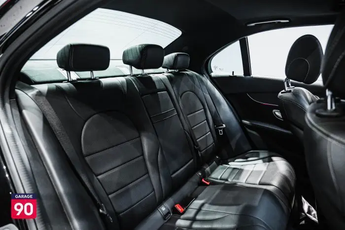 Mercedes-Benz C200 2019 - صورة 20