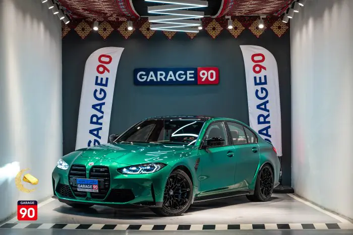 bmw M3 2024 - صورة 3