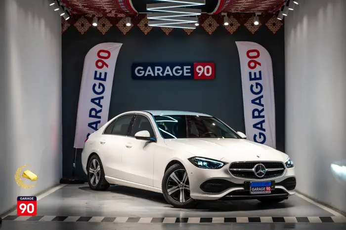 Mercedes-Benz C180 2022 - صورة 2