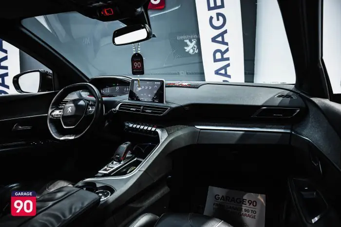 Peugeot 3008 2019 - صورة 12