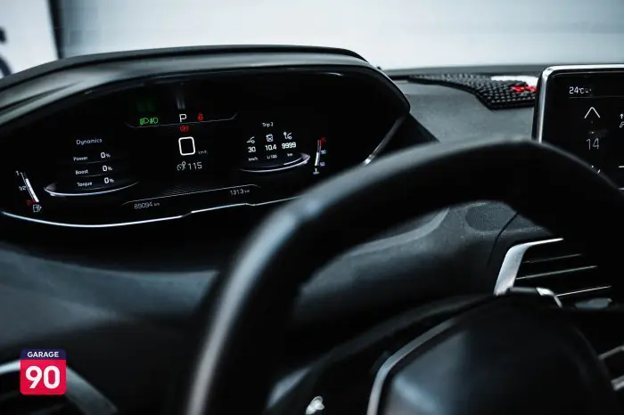 Peugeot 3008 2019 - صورة 13