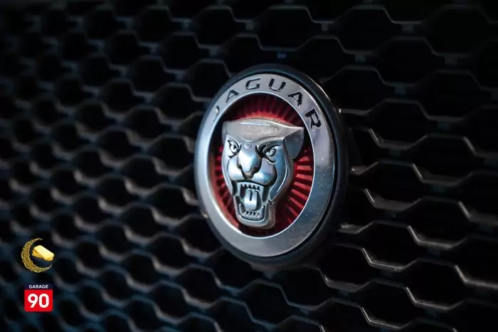 Jaguar XF 2018 - صورة 10