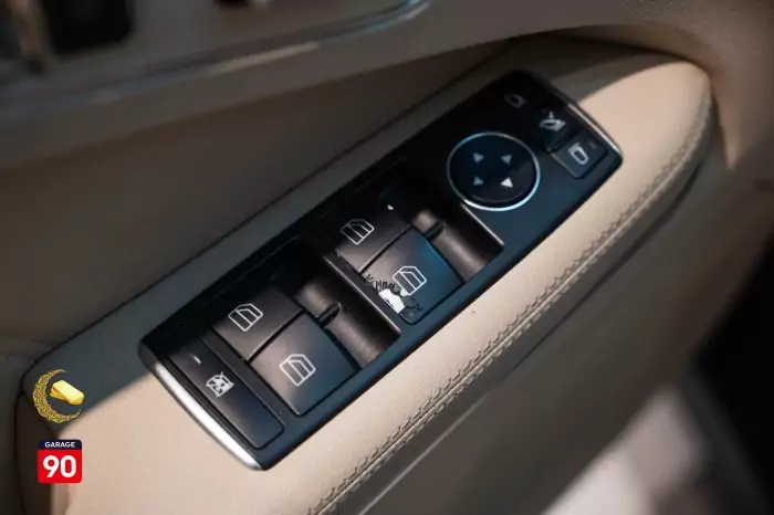 Mercedes-Benz E180 2016 - صورة 12
