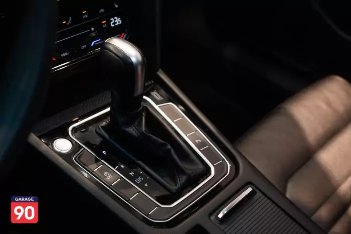 Volkswagen Passat 2021 - صورة 11