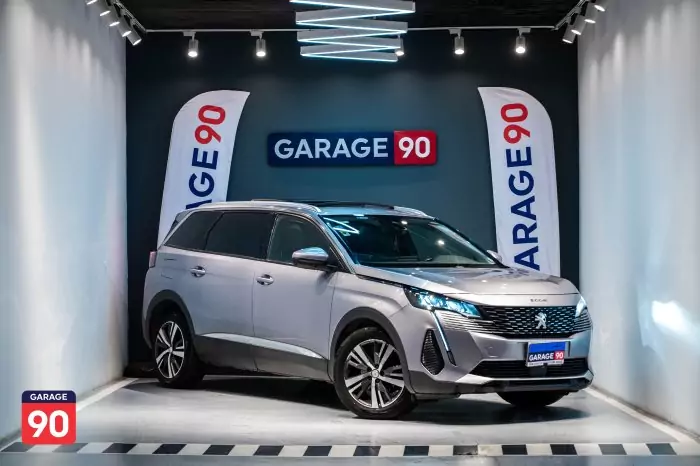 Peugeot 5008 2021 - صورة 3