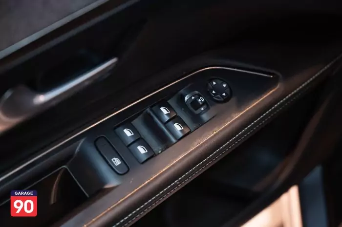 Peugeot 5008 2021 - صورة 12
