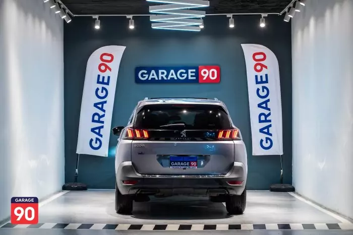 Peugeot 5008 2021 - صورة 4