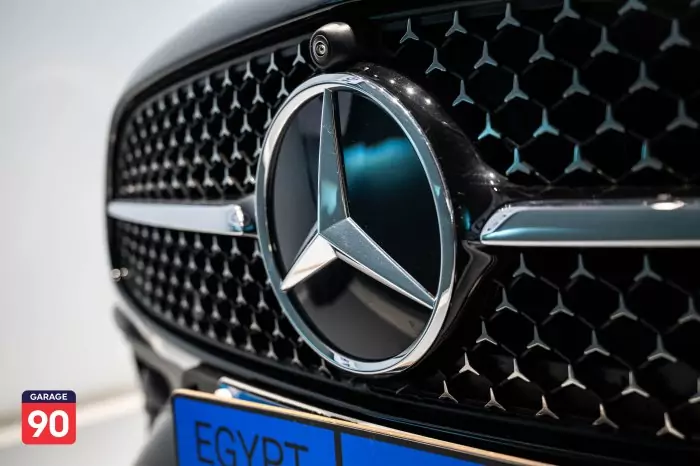 Mercedes-Benz C200 2024 - صورة 9