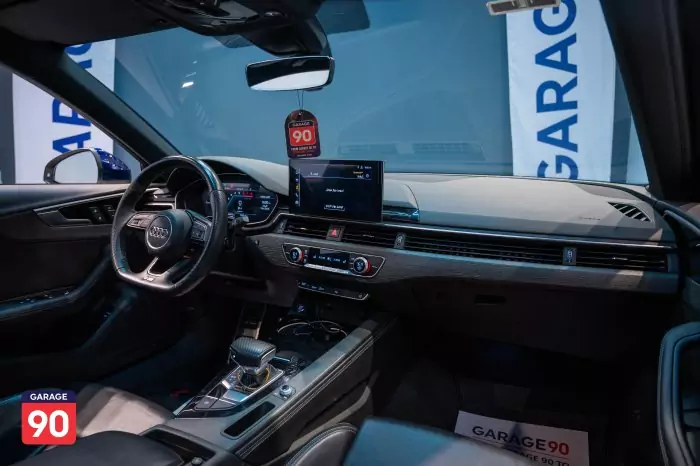 Audi A4 2022 - صورة 15