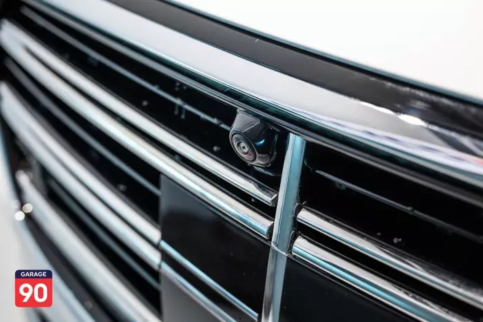 Mercedes-Benz E200 2025 - صورة 8