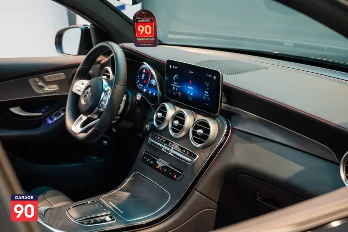 Mercedes-Benz GLC300 2023 - صورة 16