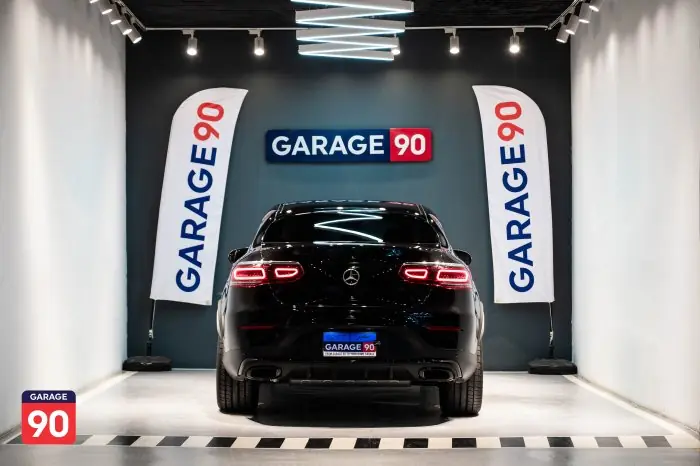 Mercedes-Benz GLC300 2023 - صورة 4