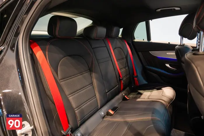 Mercedes-Benz GLC300 2023 - صورة 14