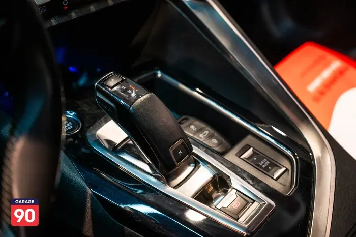Peugeot 3008 2023 - صورة 15