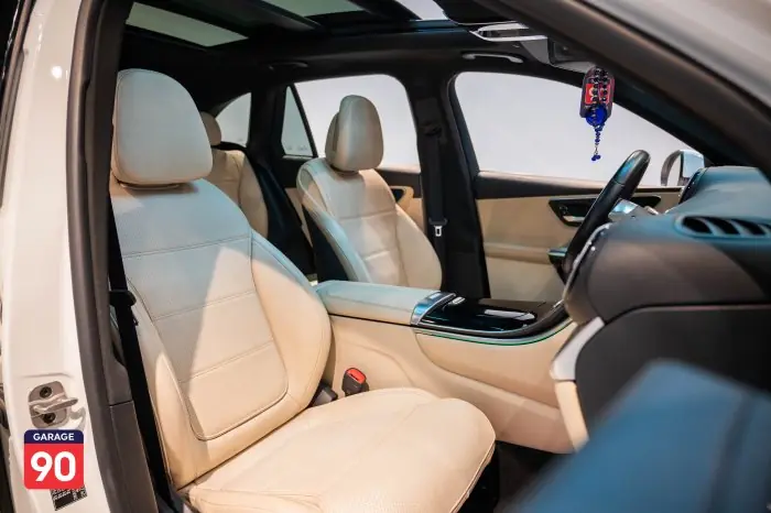 Mercedes-Benz GLC200 2023 - صورة 15