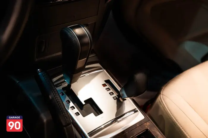 Mitsubishi Pajero 2022 - صورة 12