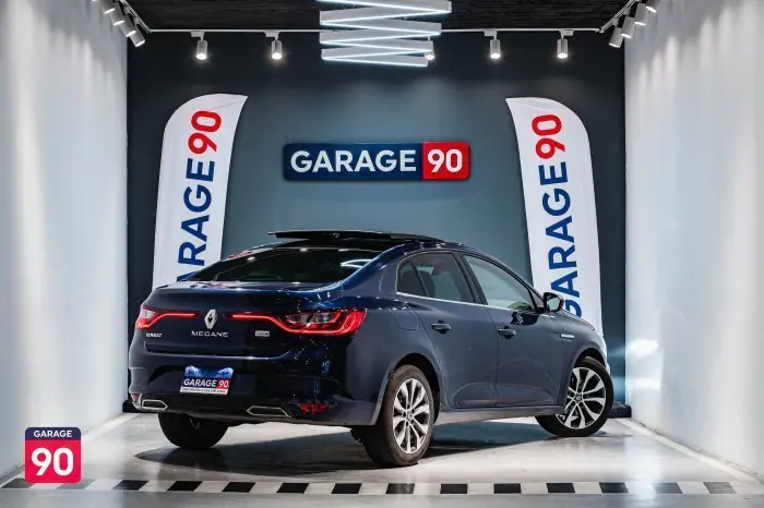 Renault Megane 2022 - صورة 14