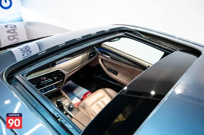 bmw 520i 2018 - صورة 9