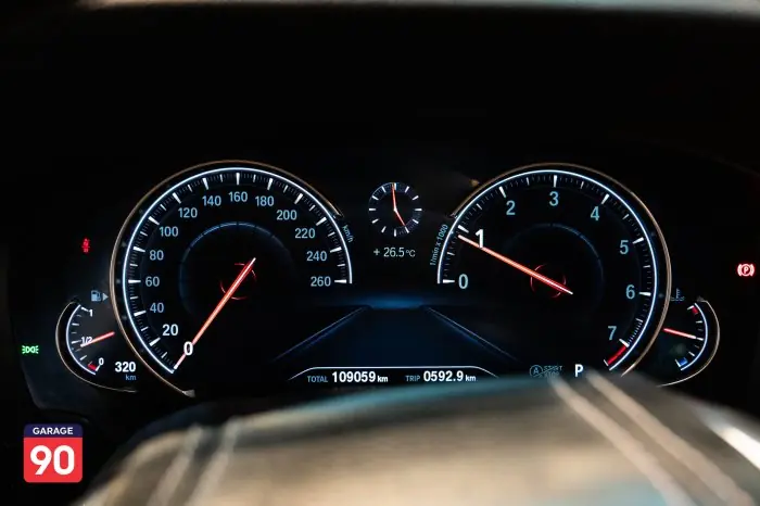 bmw 520i 2018 - صورة 12