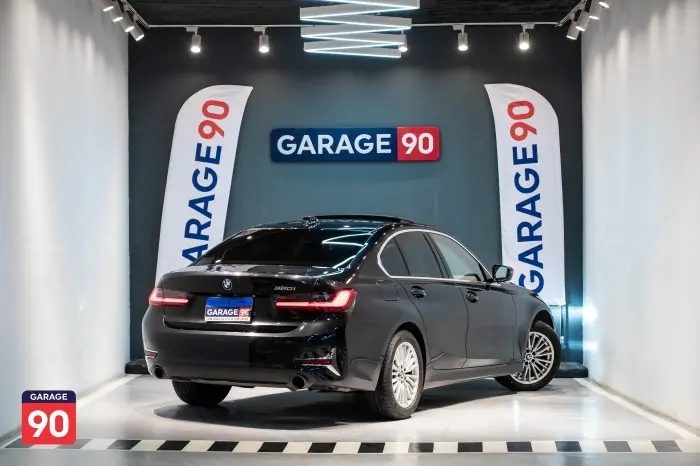 bmw 320i 2020 - صورة 6