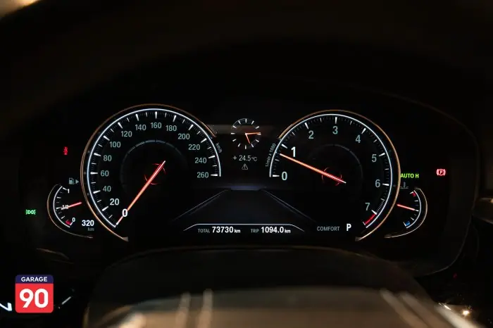 bmw 520i 2018 - صورة 11
