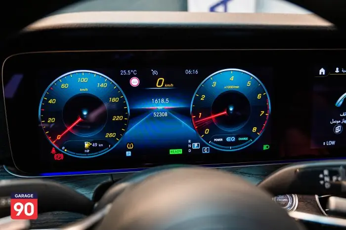 Mercedes-Benz E200 2021 - صورة 14