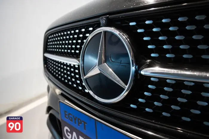 Mercedes-Benz E200 2021 - صورة 11