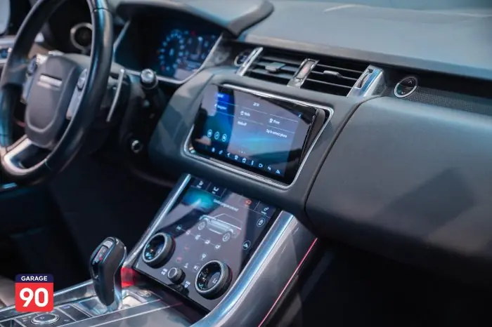 Land Rover Sport 2020 - صورة 13