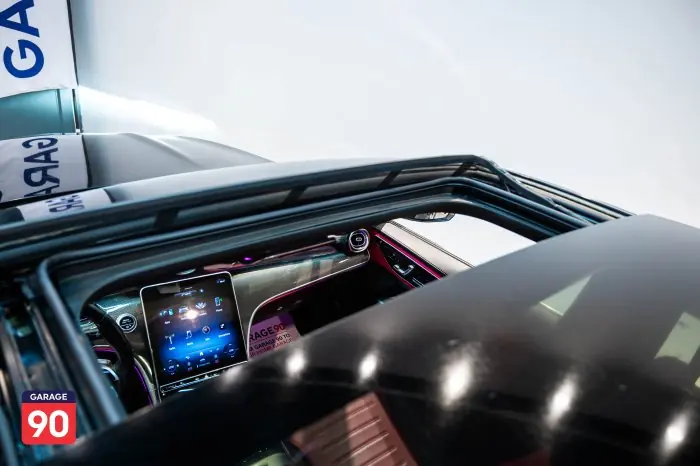Mercedes-Benz C180 2023 - صورة 8