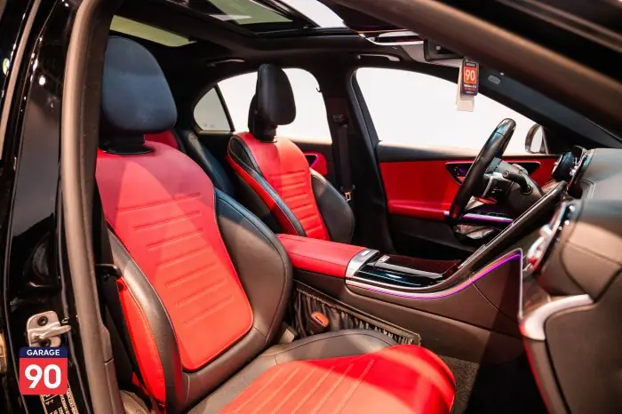 Mercedes-Benz C180 2023 - صورة 17