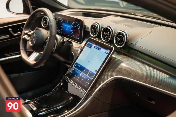 Mercedes-Benz C180 2024 - صورة 7