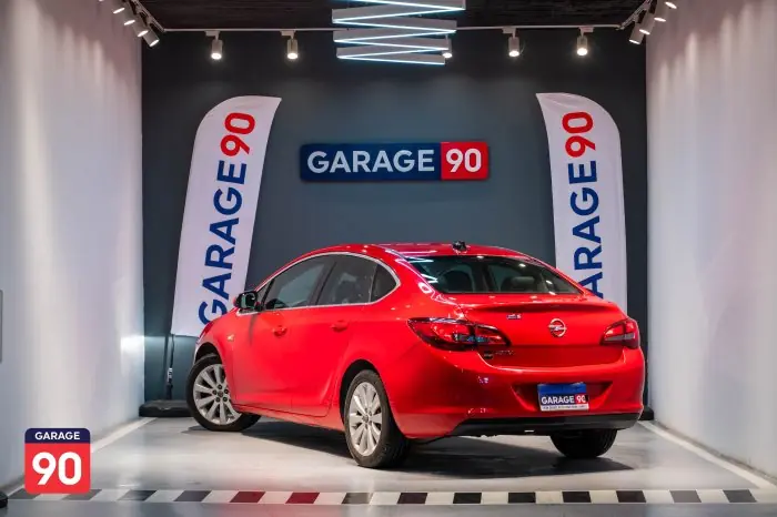 Opel Astra 2017 - صورة 5