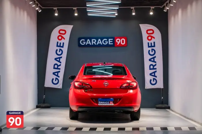 Opel Astra 2017 - صورة 4
