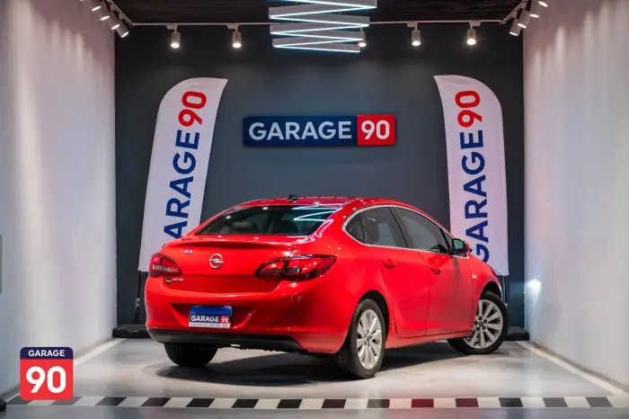 Opel Astra 2017 - صورة 6