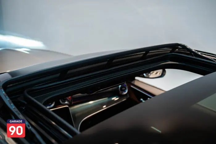 Mercedes-Benz C180 2023 - صورة 7