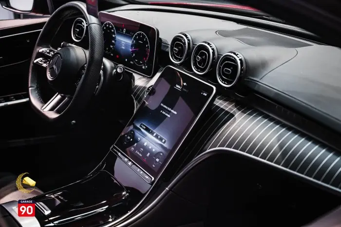 Mercedes-Benz C180 2023 - صورة 13