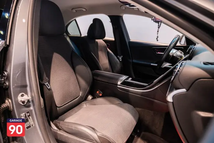 Mercedes-Benz C180 2022 - صورة 15