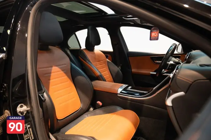 Mercedes-Benz C180 2022 - صورة 15