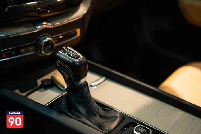Volvo XC60 2020 - صورة 14